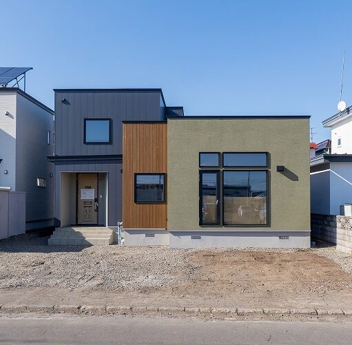 画像：帯広市　木とグリーンが彩るやすらぎの住まい